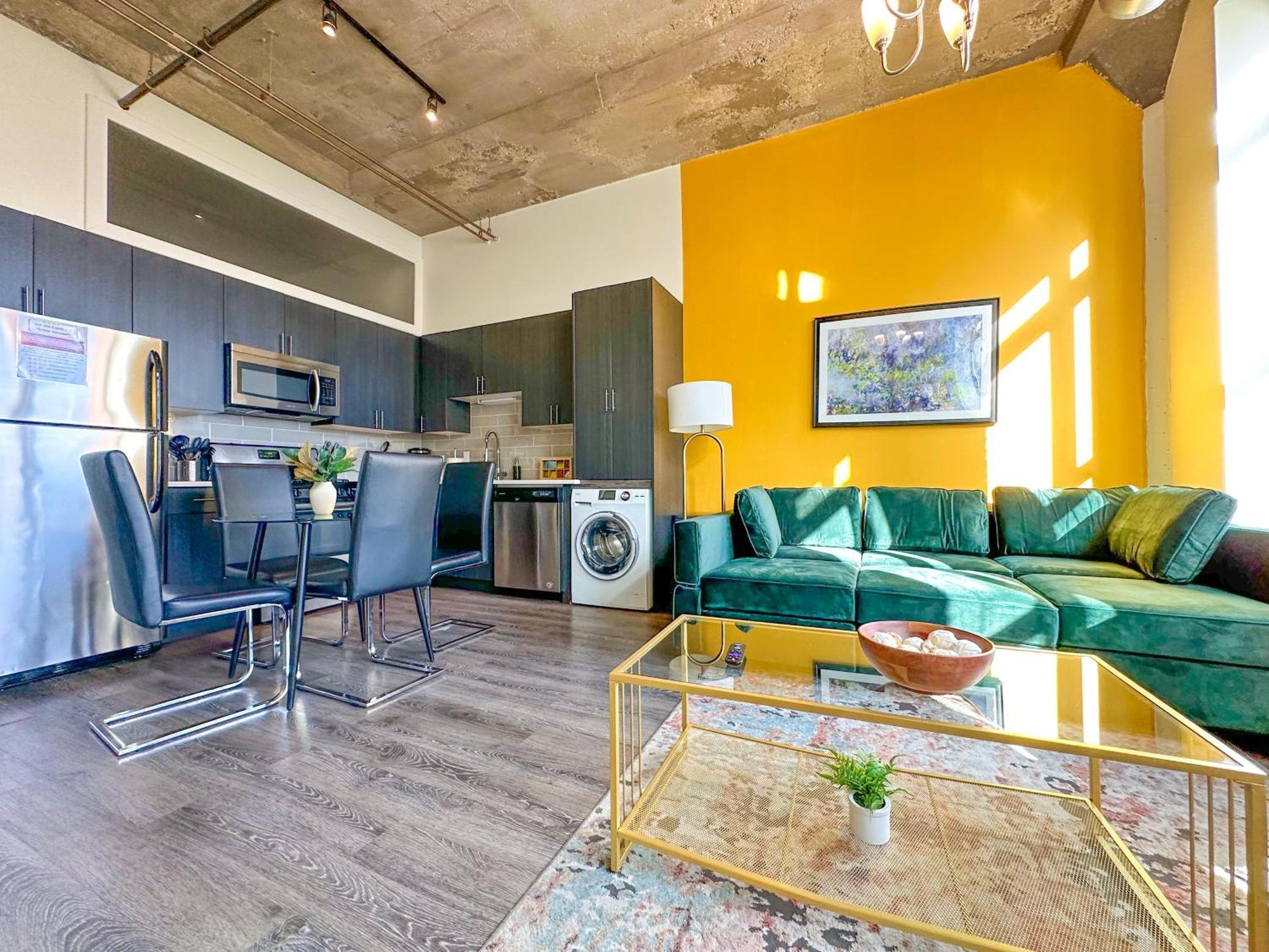 Spacious 2Br Vacation Rental With City View, Optional Parking And Gym Near Mccormick Place & Downtown Chicago Attractions Exterior foto